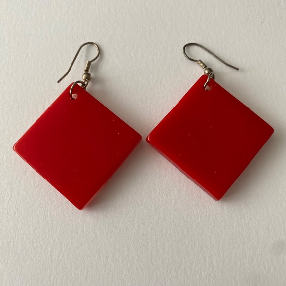 Vintage 80s red acrylic post-modern pop art dot drop dangle earrings - Picture 2 of 4